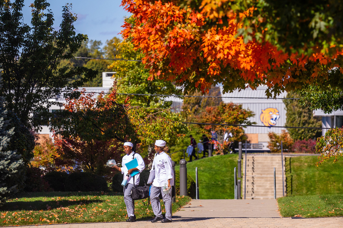 Culinary students walk through the Harborside Campus